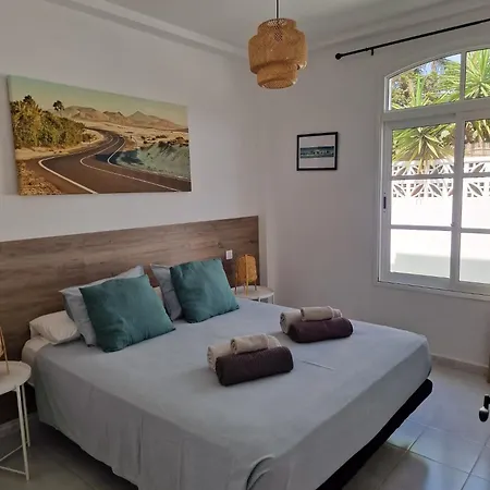 Nora Retreat קורלחו