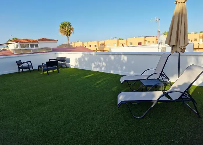 Nora Retreat Corralejo